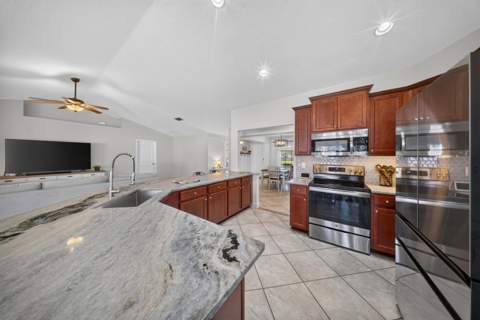 1337 SW Porter Road, Port St. Lucie FL - photo 7 of 48