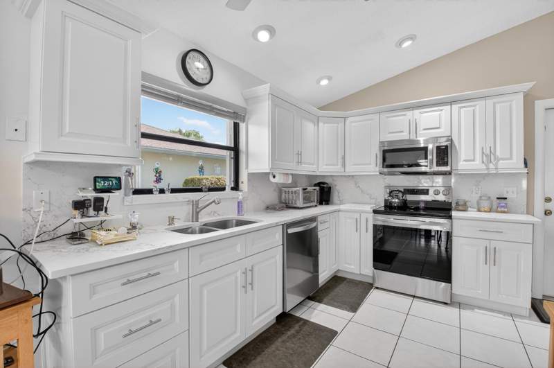 0 bedroom Single Family Residence at 2601 NW 15th Street, Rainberry Bay Sec 8, Delray Beach — photo 3
