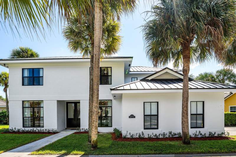 4 bedroom Single Family Residence at 2620 Windham Court, Andover Sec 2, Delray Beach — photo 2