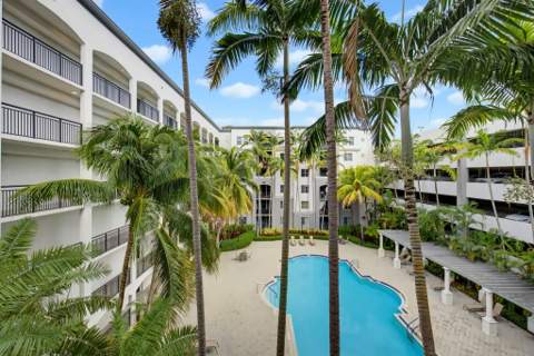 1690 Renaissance Commons Boulevard #1422, Boynton Beach FL - photo 22 of 47