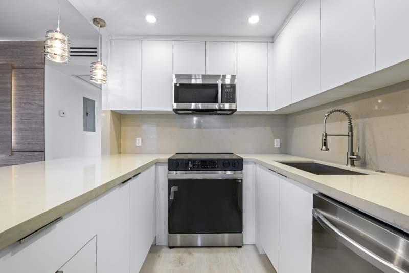 2 bedroom Condominium at 3076 Newport Drive #Q, Newport Q Condo, Deerfield Beach — photo 4