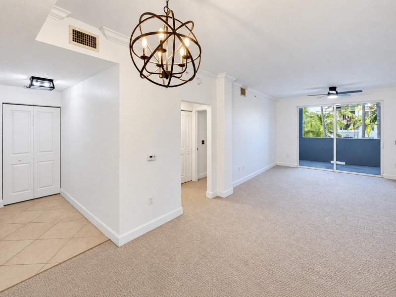 2 bedroom Condominium at 1690 Renaissance Commons Boulevard #1422, Vizcaya Lakes Condo, Boynton Beach — photo 2