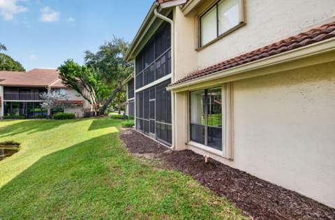5731 Coach House Circle #A, Boca Raton FL - photo 18 of 23