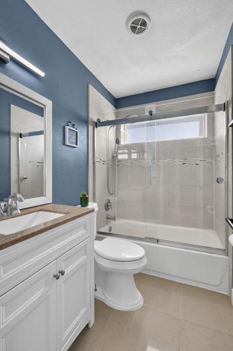 10145 Penzance Lane, Royal Palm Beach FL - photo 11 of 61