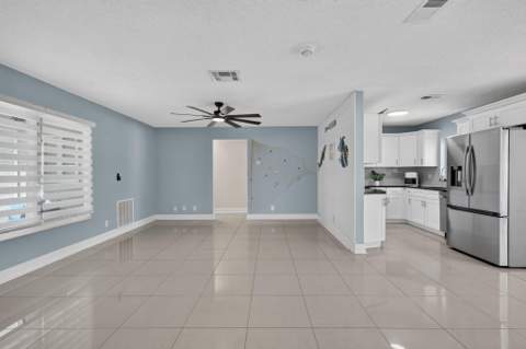 10145 Penzance Lane, Royal Palm Beach FL - photo 20 of 61