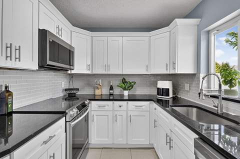 10145 Penzance Lane, Royal Palm Beach FL - photo 24 of 61