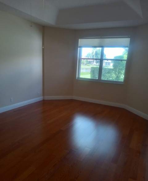 7703 Caprio Drive, Boynton Beach FL - photo 10 of 17