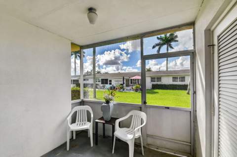 2593 Dudley Drive #I, West Palm Beach FL - photo 23 of 36