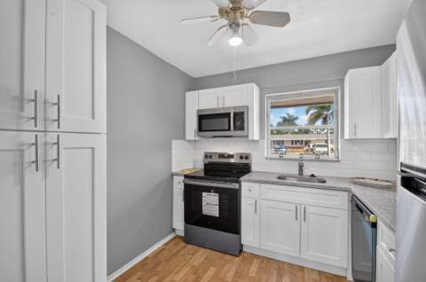 2593 Dudley Drive #I, West Palm Beach FL - photo 6 of 36