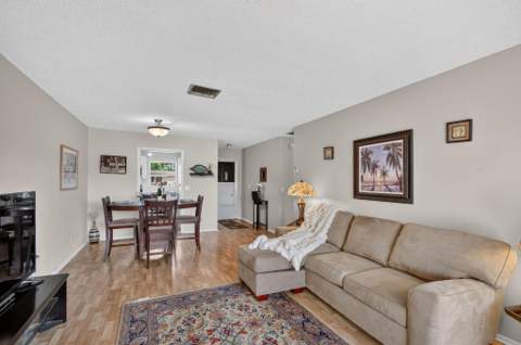2593 Dudley Drive #I, West Palm Beach FL - photo 10 of 36