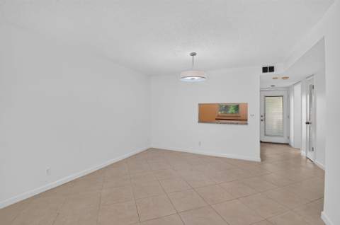 2615 NE 3rd Court #2130, Boynton Beach FL - photo 9 of 45