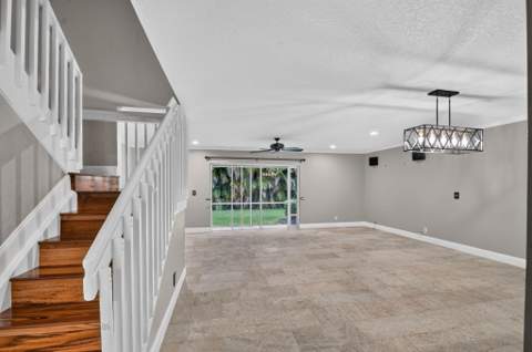 6143 Whalton Street, West Palm Beach FL - photo 8 of 60