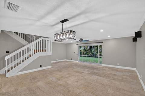 6143 Whalton Street, West Palm Beach FL - photo 11 of 60