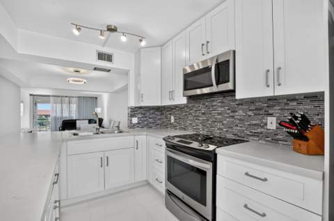 23099 Barwood Lane #308, Boca Raton FL - photo 6 of 41