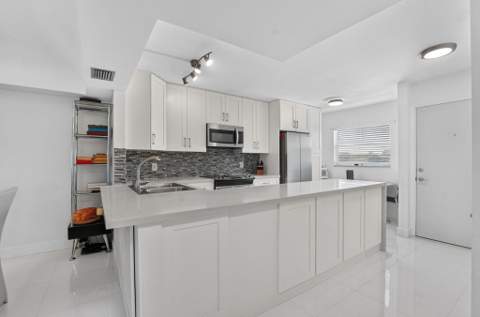 23099 Barwood Lane #308, Boca Raton FL - photo 10 of 41