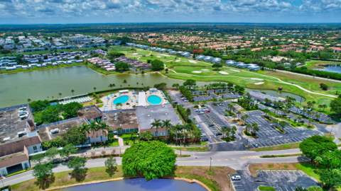 240 Burgundy, Delray Beach FL - photo 19 of 22