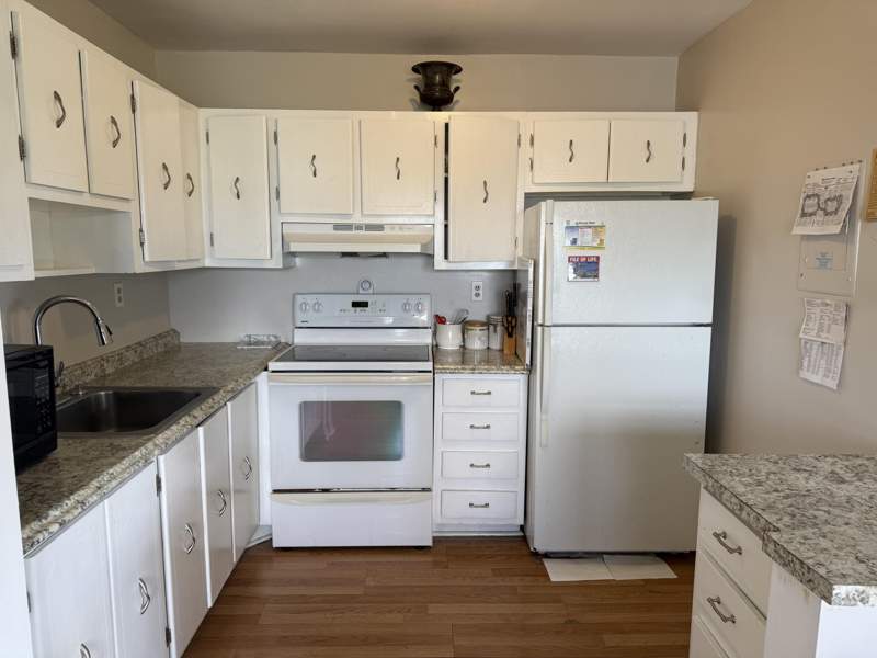 1 bedroom Condominium at 240 Burgundy, Kings Point Burgundy Condos, Delray Beach — photo 3