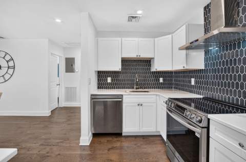 238 SW 10th Avenue, Delray Beach FL - photo 9 of 25