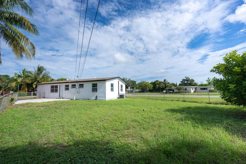 3 bedroom Single Family Residence at 1420 9th Street, Kelsey City, Lake Park — photo 4