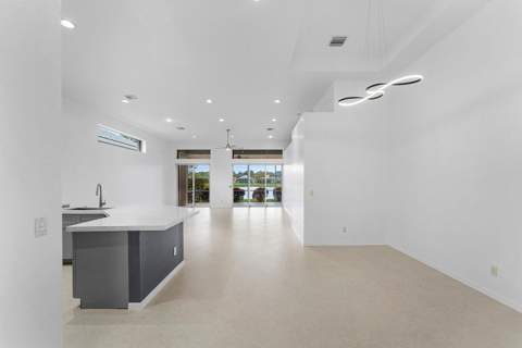 10086 Mizner Falls Way, Boynton Beach FL - photo 23 of 83