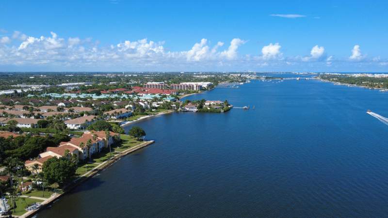 2 bedroom Condominium at 131 Yacht Club Way #109, Yacht Club On The Intracoastal Condo, Hypoluxo — photo 2