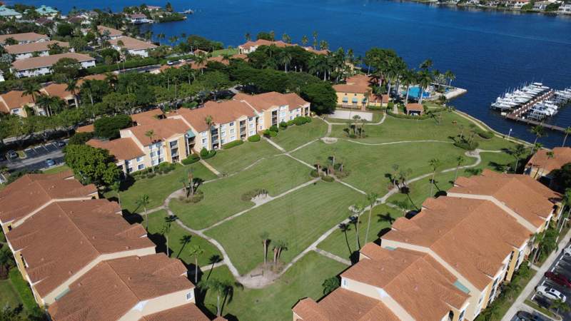 2 bedroom Condominium at 131 Yacht Club Way #109, Yacht Club On The Intracoastal Condo, Hypoluxo — photo 5