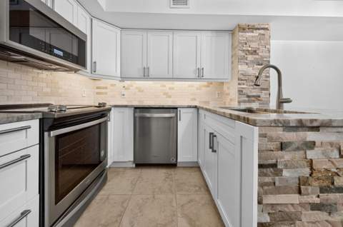 131 Yacht Club Way #109, Hypoluxo FL - photo 17 of 54