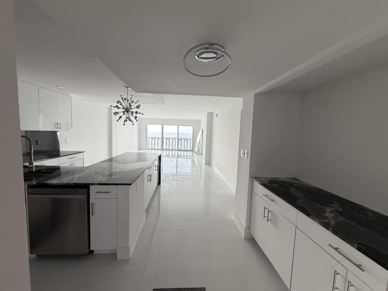 2 bedroom Condominium at 1012 N Ocean Boulevard #1607, Century Plaza Condo, Pompano Beach — photo 4