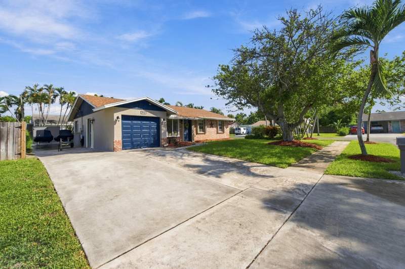 3 bedroom Single Family Residence at 804 NW 10th Avenue, Laurel Hills 4th Add, Boynton Beach — photo 4