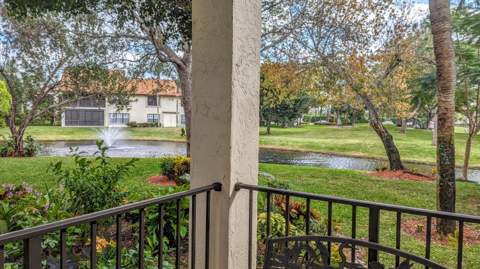 3002 Lucerne Park Drive #5121, Greenacres FL - photo 14 of 57