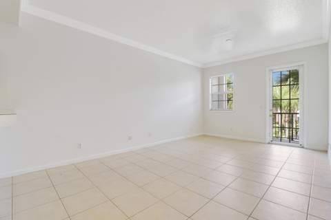 10320 SW Stephanie Way #7-204, Port St. Lucie FL - photo 6 of 27