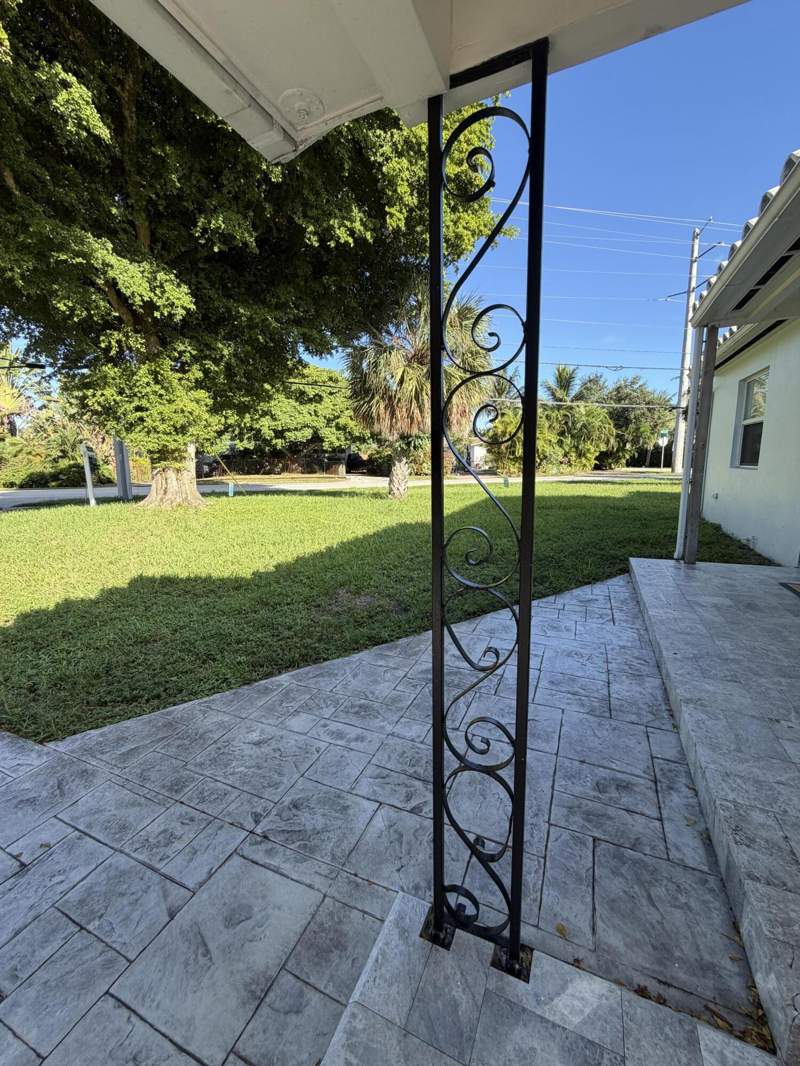 2 bedroom Single Family Residence at 900 Citrus Isle, South New River Isles Sec, Fort Lauderdale — photo 2