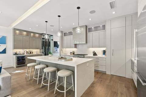 140 NE Wavecrest Way, Boca Raton FL - photo 10 of 110
