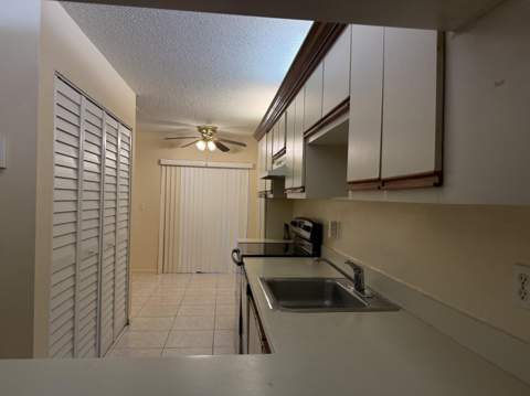 12028 Royal Palm Boulevard #3-F, Coral Springs FL - photo 6 of 31