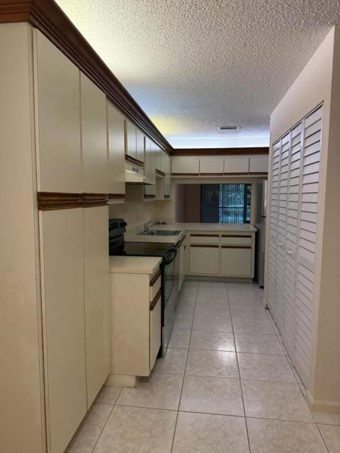 12028 Royal Palm Boulevard #3-F, Coral Springs FL - photo 7 of 31