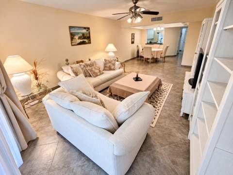 23370 Carolwood Lane #203, Boca Raton FL - photo 7 of 21