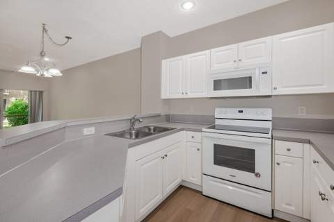 204 SW 120th Avenue #204, Pembroke Pines FL - photo 8 of 108