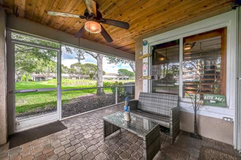 4867 Pinemore Lane, Lake Worth FL - photo 23 of 42