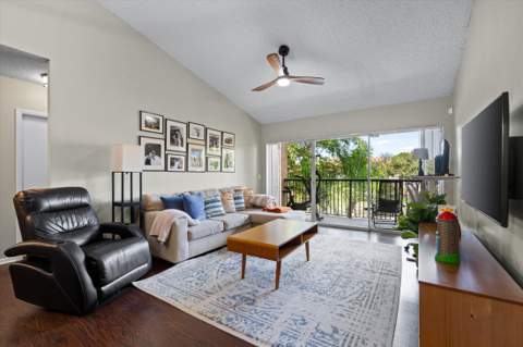 8701 Wiles Road #306, Coral Springs FL - photo 11 of 26