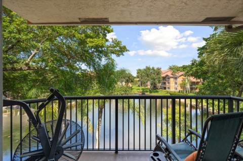 8701 Wiles Road #306, Coral Springs FL - photo 14 of 26