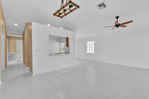 1788 Sawgrass Circle, Greenacres FL - photo 13 of 61