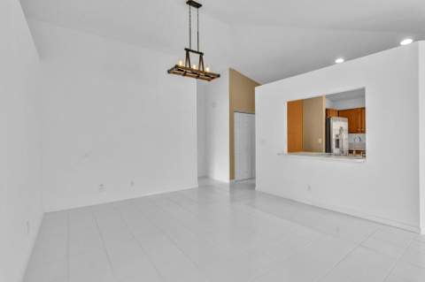 1788 Sawgrass Circle, Greenacres FL - photo 10 of 61