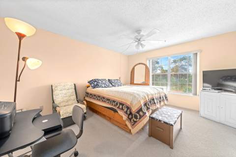 831 Salem Lane #A, Lake Worth FL - photo 16 of 18