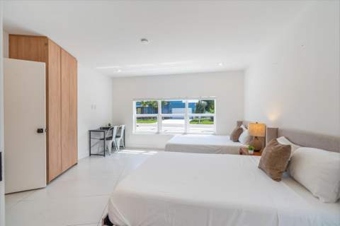 209 NE 27th Drive, Wilton Manors FL - photo 21 of 36