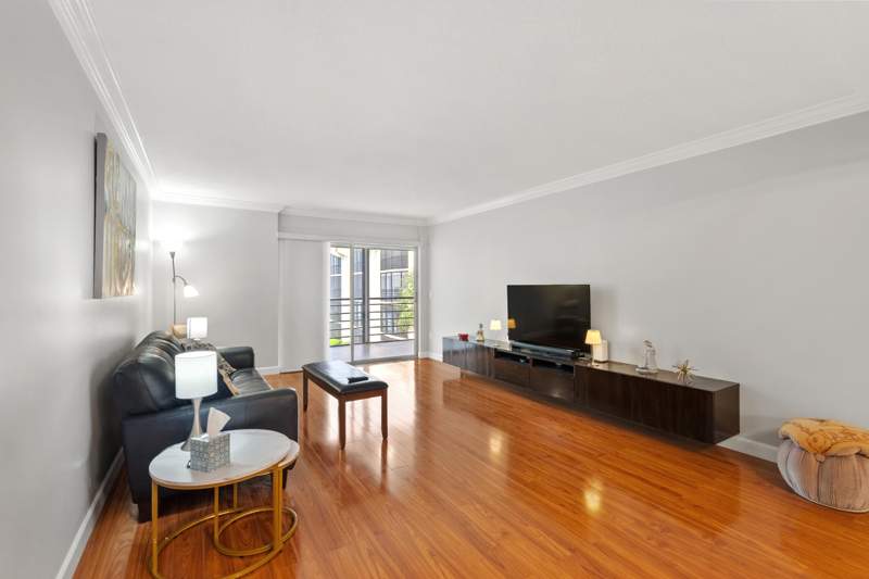 2 bedroom Condominium at 23385 Barwood Lane #308, Pines Of Boca Barwood Condo, Boca Raton — photo 4