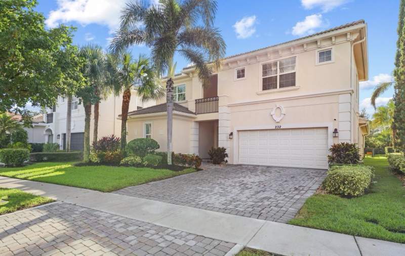 5 bedroom Single Family Residence at 232 Carina Drive, Jupiter Country Club Pod E, Jupiter — photo 2