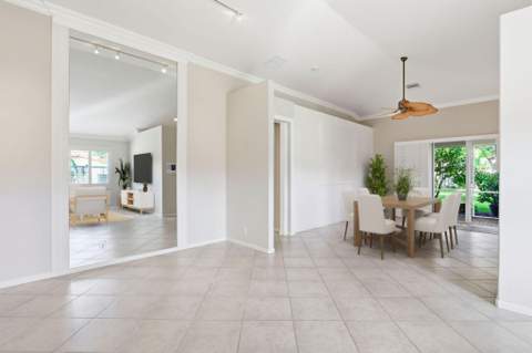 9299 Sapphire Cove Drive, West Palm Beach FL - photo 16 of 56