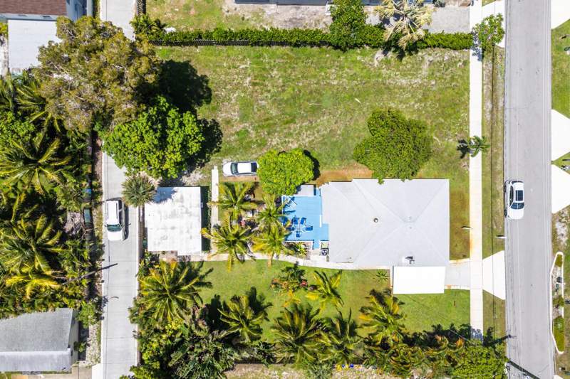2 bedroom Single Family Residence at 320 SE 4th Avenue, Linns, Delray Beach — photo 3