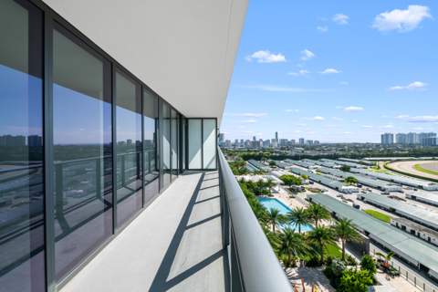 1170 E Hallandale Beach Boulevard #1401, Hallandale Beach FL - photo 10 of 64