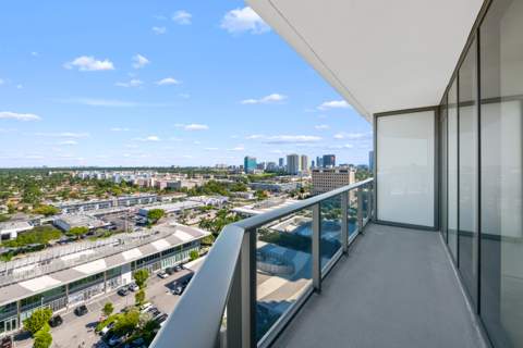 1170 E Hallandale Beach Boulevard #1401, Hallandale Beach FL - photo 14 of 64